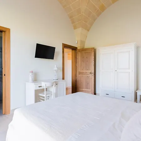 Masseria Lovetere - Salento Selection Bed and breakfast 3*